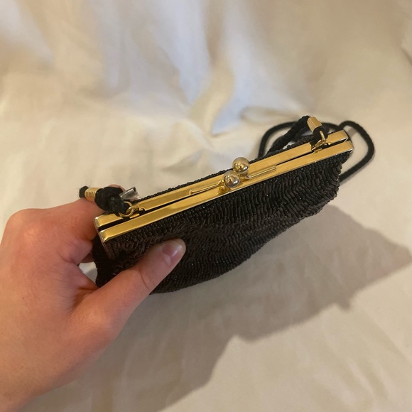 Vintage Art Deco Beaded Seashell Clutch 80s/90s - Picture 4 of 7